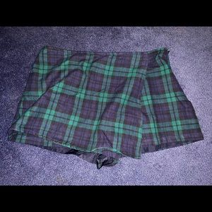 Plaid mini skort
